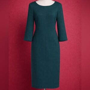 Jones New York Green Dress
Size 14”